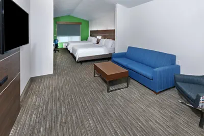 Photo 5 - Holiday Inn Express & Suites West by IHG