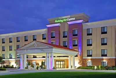 Photo 2 - Holiday Inn Express Indianapolis - Southeast by IHG