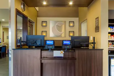 Photo 4 - Comfort Inn & Suites Amarillo East