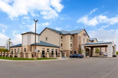 Photo 2 - Comfort Inn & Suites Amarillo East