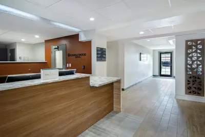 Photo 3 - Candlewood Suites, Columbia/Ft. Jackson by IHG