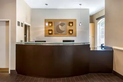 Photo 3 - Comfort Inn & Suites Villa Rica