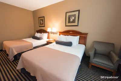 Photo 3 - Mountain Inn & Suites