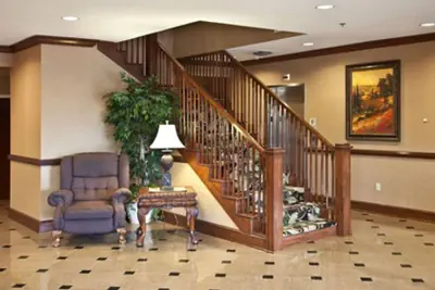 Photo 2 - Mountain Inn & Suites
