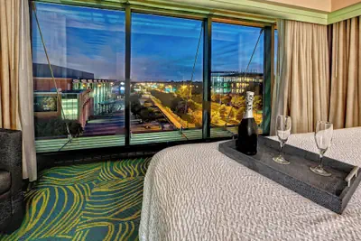Photo 5 - SpringHill Suites Marriott Norfolk Old Dominion University