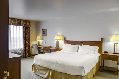 Photo 4 - Holiday Inn Express Hotel & Suites Jacksonville by IHG
