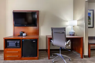 Photo 5 - Comfort Suites Oshkosh West