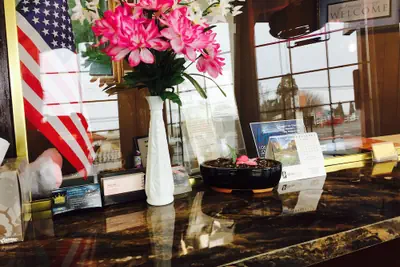 Photo 4 - Maple Inn & Suites