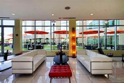 Photo 2 - University Plaza Waterfront Hotel