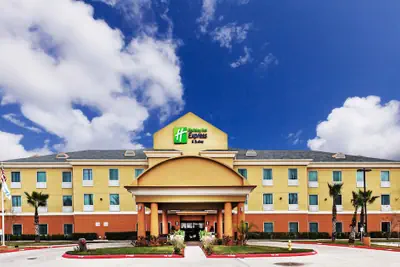 Photo 2 - Holiday Inn Express & Suites Corpus Christi NW - Calallen by IHG