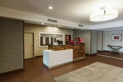 Photo 3 - Hampton Inn Bismarck