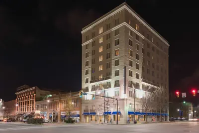 Photo 2 - Hampton Inn & Suites Montgomery-Downtown