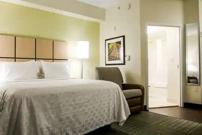 Photo 4 - Candlewood Suites Richmond North Glen Allen by IHG