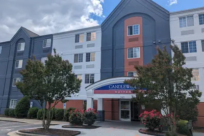 Photo 2 - Candlewood Suites Wilson by IHG