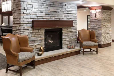Photo 3 - Hampton Inn & Suites Colorado Springs/I-25 South