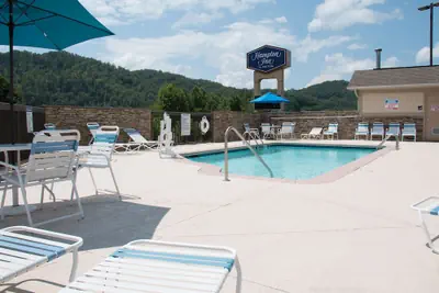 Photo 2 - Hampton Inn Murphy