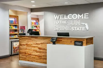 Photo 3 - Hampton Inn Melbourne-Viera