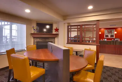 Photo 5 - Towneplace Suites Marriott Meridian