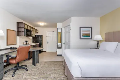 Photo 5 - Candlewood Suites Secaucus - Meadowlands by IHG