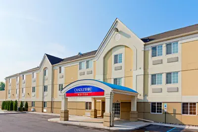 Photo 2 - Candlewood Suites Secaucus - Meadowlands by IHG