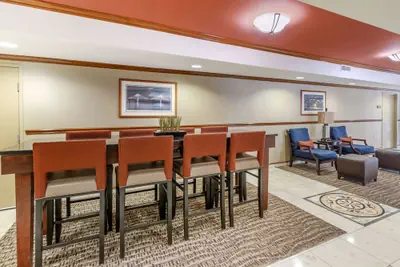 Photo 5 - Comfort Inn & Suites Charleston Airport Convention Center