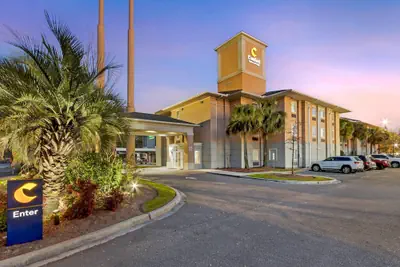 Photo 2 - Comfort Inn & Suites Charleston Airport Convention Center