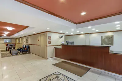 Photo 3 - Comfort Inn & Suites Charleston Airport Convention Center