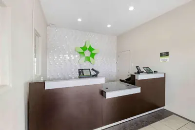 Photo 3 - Extended Stay America Select Suites - Odessa
