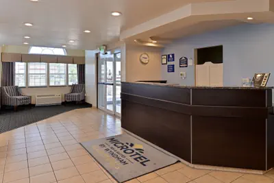 Photo 3 - Microtel Inn & Suites by Wyndham Klamath Falls