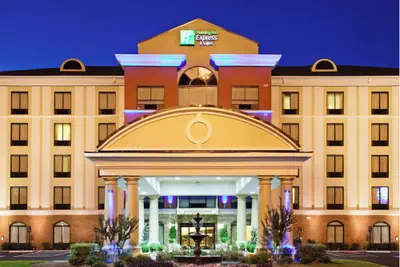 Photo 2 - Holiday Inn Express & Suites Lebanon-Nashville Area by IHG