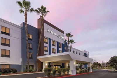 Photo 2 - SpringHill Suites by Marriott Fresno