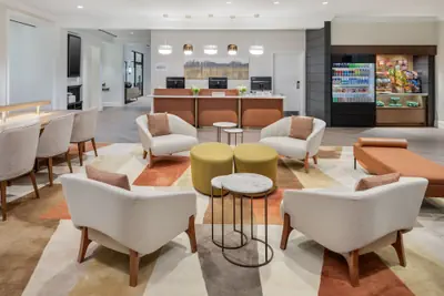 Photo 4 - Sheraton Stonebriar Hotel