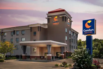 Photo 2 - Comfort Suites Elizabethtown