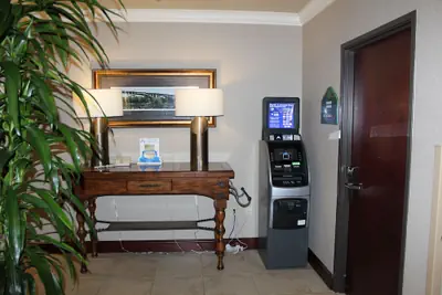 Photo 4 - Lexington Expo Hotel by IHG