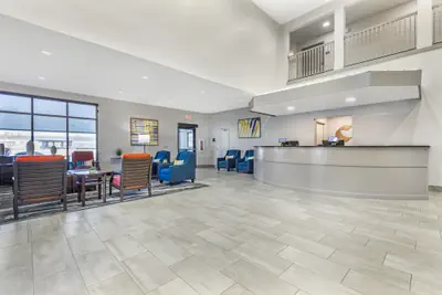 Photo 5 - Comfort Suites Nacogdoches