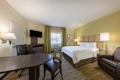 Photo 5 - Candlewood Suites Springfield-Medical District