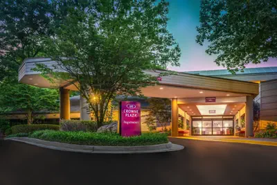 Photo 3 - Crowne Plaza Atlanta SW - Peachtree City by IHG