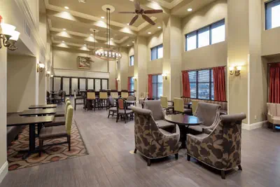 Photo 3 - Hampton Inn & Suites Baton Rouge - I-10 East