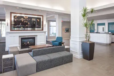 Photo 2 - Hilton Garden Inn Tucson Airport