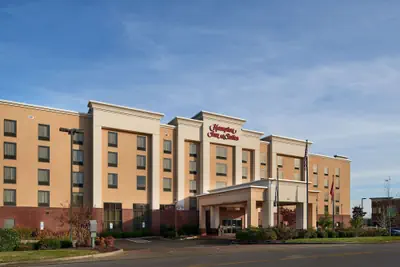 Photo 2 - Hampton Inn & Suites Mt. Juliet