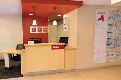 Photo 4 - TownePlace Suites by Marriott Republic Airport Long Island