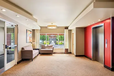 Photo 5 - Ledgestone Suites Hotel Yakima