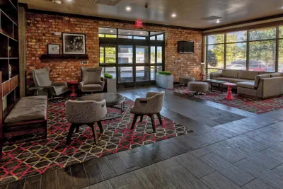 Photo 4 - Four Points by Sheraton Memphis Southwind