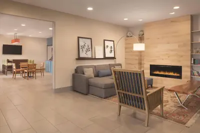 Photo 4 - Country Inn & Suites by Radisson, Valparaiso, IN