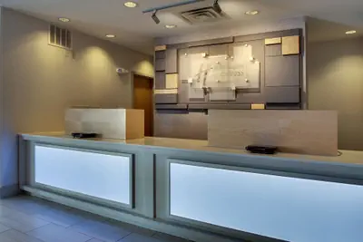 Photo 3 - Holiday Inn Express & Suites Morris by IHG