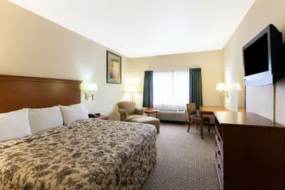 Photo 4 - Days Inn by Wyndham San Antonio at Palo Alto