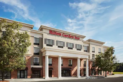 Photo 2 - Hilton Garden Inn Beaufort