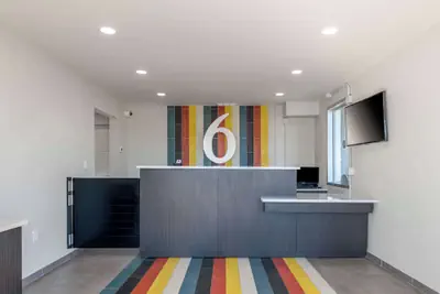 Photo 3 - Motel 6 Commerce, GA