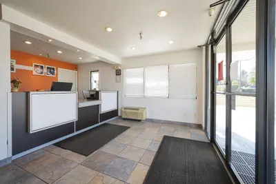 Photo 4 - Americas Best Value Inn & Suites Humble