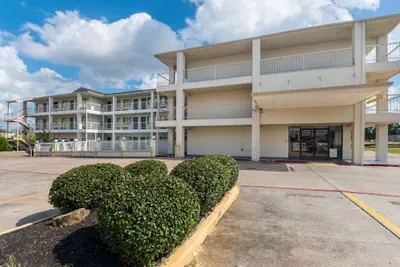 Photo 2 - Americas Best Value Inn & Suites Humble